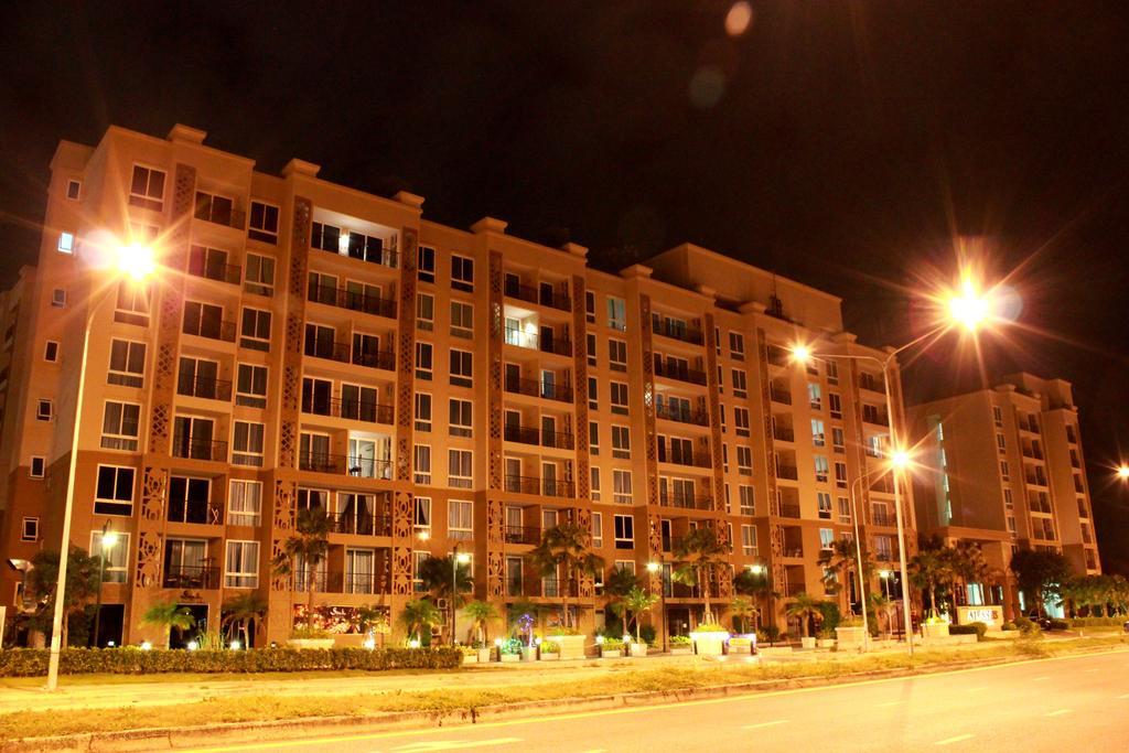Atlantis Condo Resort Praia de Jomtien Quarto foto